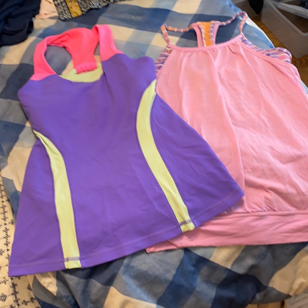 Ivivva tanks size 12